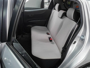 Хетчбэк Toyota Vitz 2013 года, 829000 рублей, Тюмень