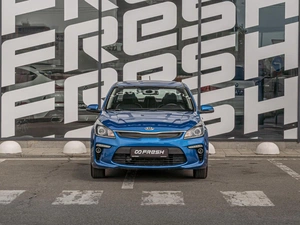 Седан Kia Rio 2017 года, 1300000 рублей, Краснодар