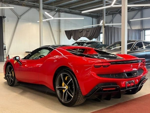 Кабриолет Ferrari 296 GTS 2025 года, 43990000 рублей, Павловская Слобода