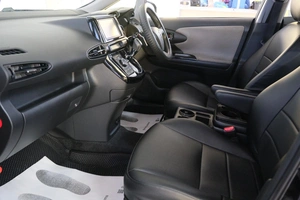 Минивэн Toyota Wish 2012 года, 1469000 рублей, Омск