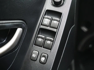 Внедорожник SsangYong Actyon 2011 года, 890000 рублей, Красноярск