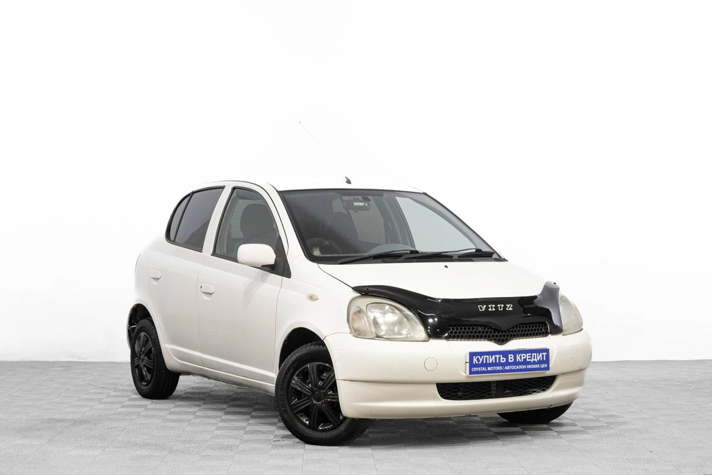 Хетчбэк Toyota Vitz 1999 года, 369000 рублей, Барнаул