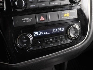 Внедорожник Mitsubishi Outlander 2017 года, 2179000 рублей, Воронеж