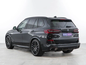 Внедорожник BMW X5 2020 года, 7234900 рублей, Москва