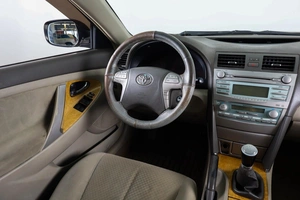 Седан Toyota Camry 2006 года, 799000 рублей, Пермь