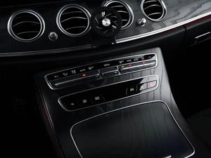 Седан Mercedes-benz E-класс 2021 года, 3850000 рублей, Москва