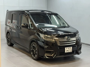 Минивэн Honda Stepwgn 2020 года, 2677000 рублей, Красноярск