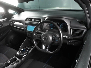 Хетчбэк Nissan Leaf 2018 года, 1689000 рублей, Минеральные Воды