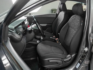 Седан Kia Rio 2013 года, 769000 рублей, Тюмень