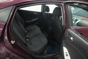 Седан Hyundai Solaris 2013 года, 820000 рублей, Курск