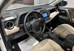Внедорожник Toyota RAV4 2014 года, 1730000 рублей, Красноярск