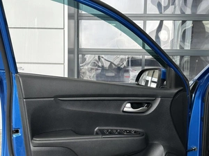 Седан Kia Rio 2021 года, 1450000 рублей, Уфа