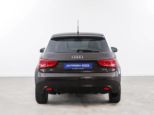 Хетчбэк Audi A1 2011 года, 1049050 рублей, Москва