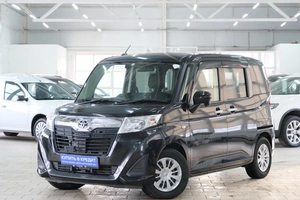 Минивэн Toyota Roomy 2018 года, 1089000 рублей, Омск