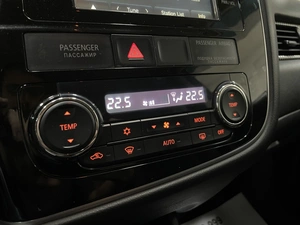 Внедорожник Mitsubishi Outlander 2012 года, 1417000 рублей, Солонцы