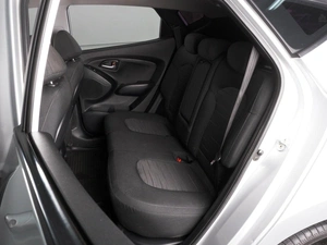 Внедорожник Hyundai ix35 2015 года, 1349000 рублей, Красный Пахарь