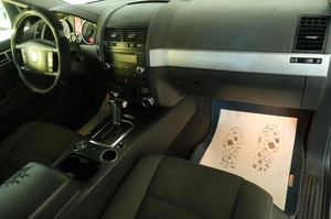 Внедорожник Volkswagen Touareg 2009 года, 1119000 рублей, Омск