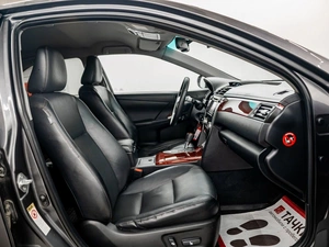 Седан Toyota Camry 2012 года, 1710000 рублей, Красноярск