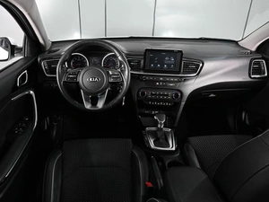 Хетчбэк Kia Ceed 2018 года, 1790000 рублей, Ростов-на-Дону