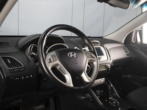 Внедорожник Hyundai ix35 2012 года, 1160000 рублей, Омск