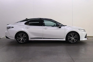 Седан Toyota Camry 2020 года, 2350000 рублей, Брянск