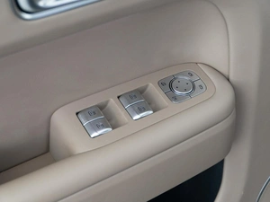 Внедорожник Li Auto L7 2025 года, 7934434 рублей, Москва