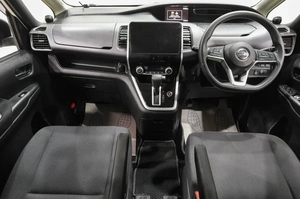 Минивэн Nissan Serena 2016 года, 1719000 рублей, Новокузнецк