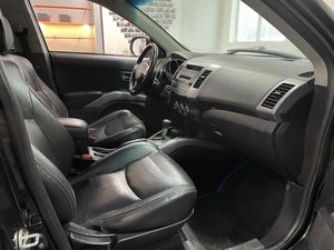 Внедорожник Mitsubishi Outlander 2010 года, 910000 рублей, Ярославль