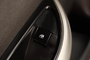 Хетчбэк Opel Astra 2011 года, 689000 рублей, Пермь