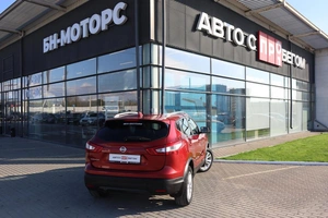 Внедорожник Nissan Qashqai 2018 года, 2100000 рублей, Мирное