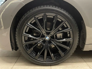 Седан BMW 7 серия 2019 года, 6500000 рублей, Красноярск