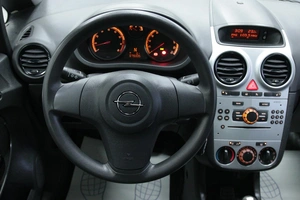 Хетчбэк Opel Corsa 2012 года, 595000 рублей, Солонцы