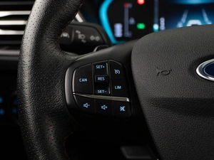 Седан Ford Focus 2021 года, 2729050 рублей, Москва