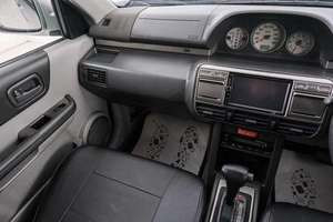 Внедорожник Nissan X-Trail 2000 года, 689000 рублей, Красноярск