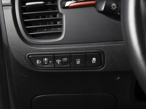 Седан Kia Rio 2019 года, 1470000 рублей, Омск