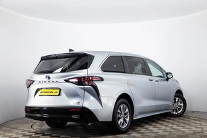 Минивэн Toyota Sienna 2021 года, 4299000 рублей, Пермь