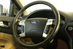 Седан Ford Mondeo 2007 года, 639000 рублей, Омск