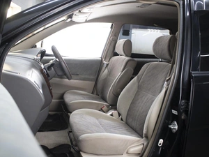 Минивэн Toyota Gaia 1999 года, 560000 рублей, Омск