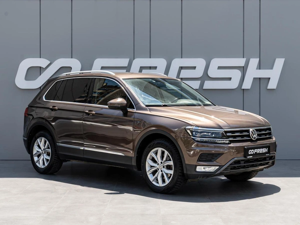 Внедорожник Volkswagen Tiguan 2017 года, 2375000 рублей, Краснодар