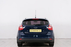 Хетчбэк Ford Focus 2013 года, 829000 рублей, Красноярск