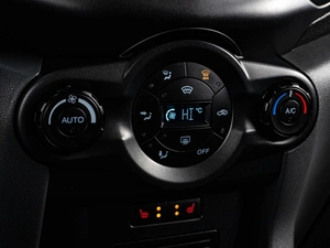 Внедорожник Ford EcoSport 2015 года, 879000 рублей, Тюмень