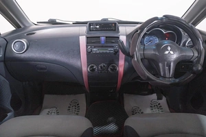 Хетчбэк Mitsubishi Colt 2003 года, 369000 рублей, Томск