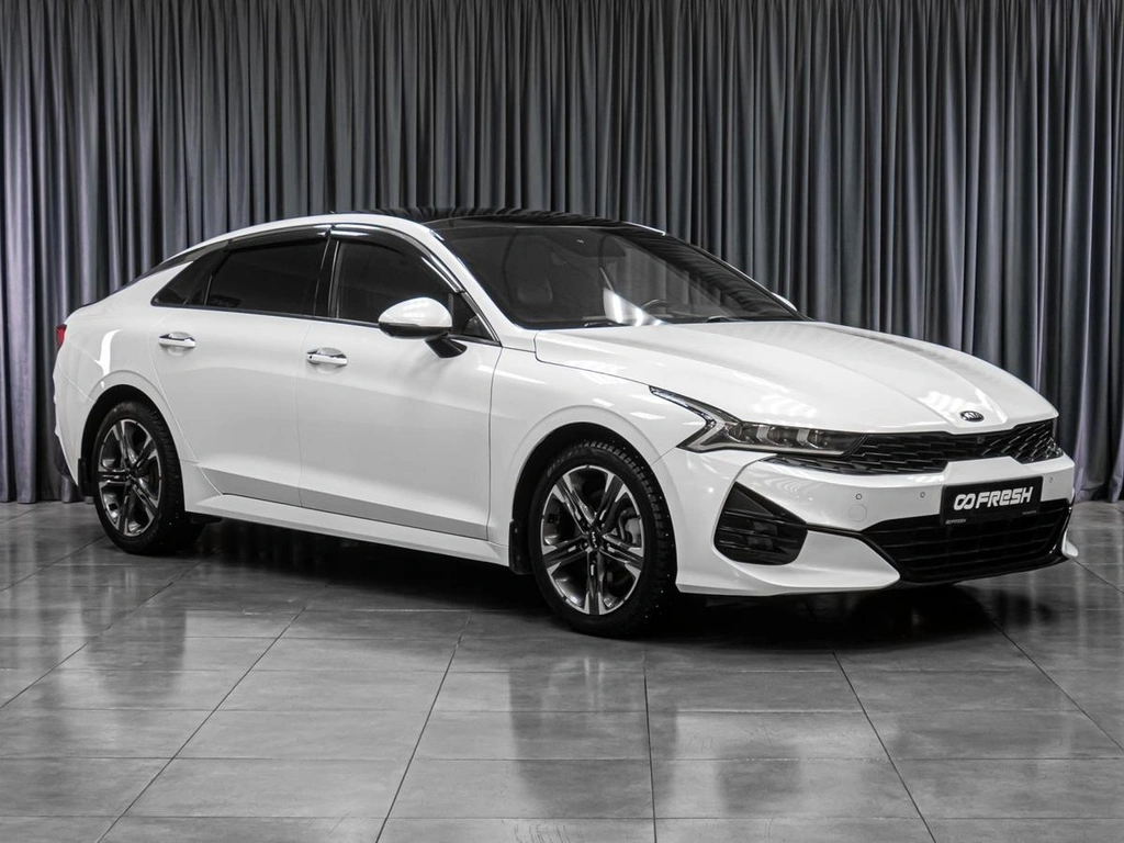 Седан Kia K5 2021 года, 2199000 рублей, Тюмень