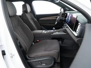 Внедорожник Geely Xingyue L 2025 года, 4293434 рублей, Москва