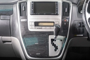 Минивэн Toyota Alphard 2006 года, 1999000 рублей, Томск