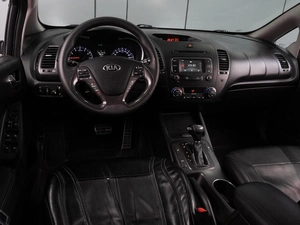 Седан Kia Cerato 2015 года, 954000 рублей, Воронеж