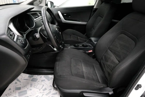 Хетчбэк Kia Ceed 2018 года, 1359000 рублей, Омск