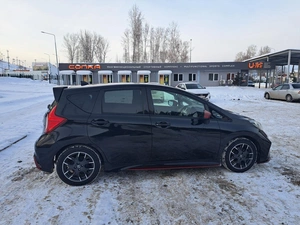 Хетчбэк Nissan Note 2015 года, 990000 рублей, Красноярск