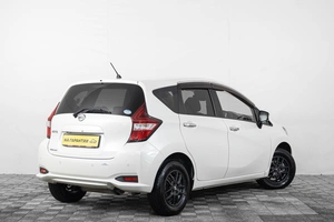 Хетчбэк Nissan Note 2017 года, 1049000 рублей, Кемерово