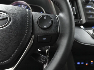 Внедорожник Toyota RAV4 2015 года, 2288000 рублей, Ставрополь